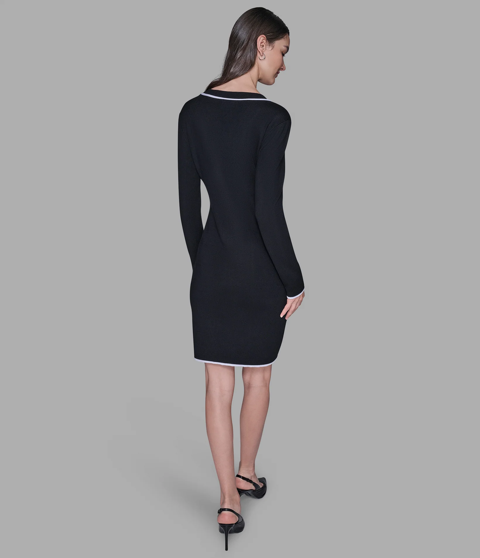 SWEATER DRESS WITH PATCH - Image 2