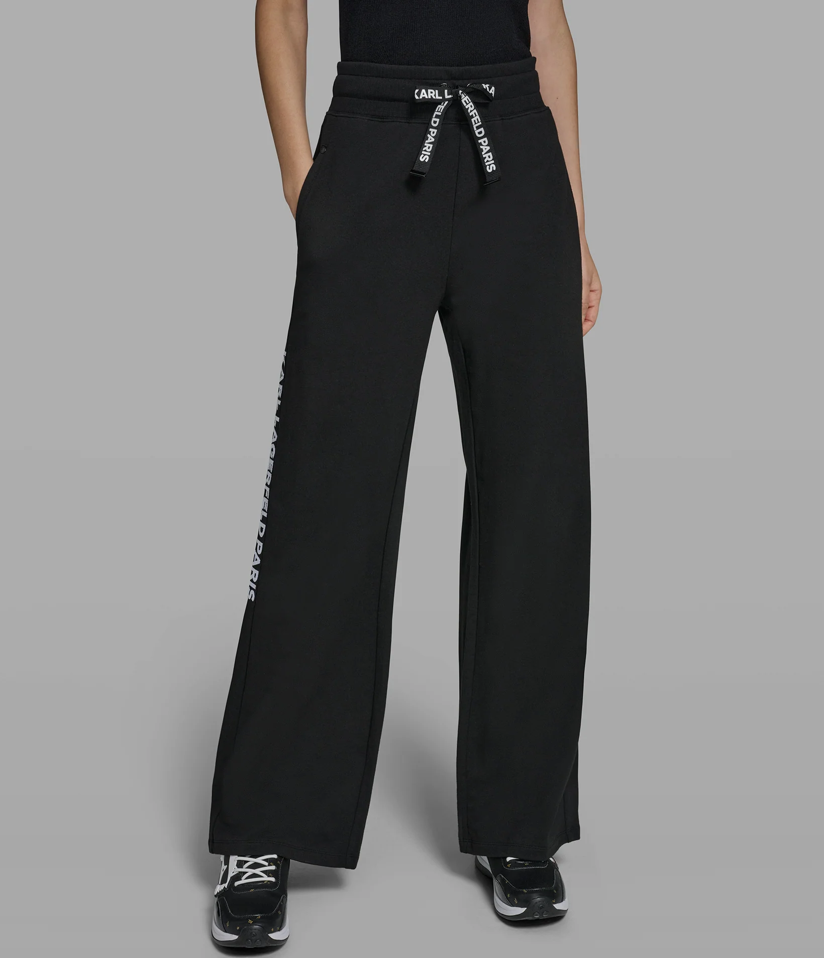 LOGO TAPE TRACK PANT - Image 3