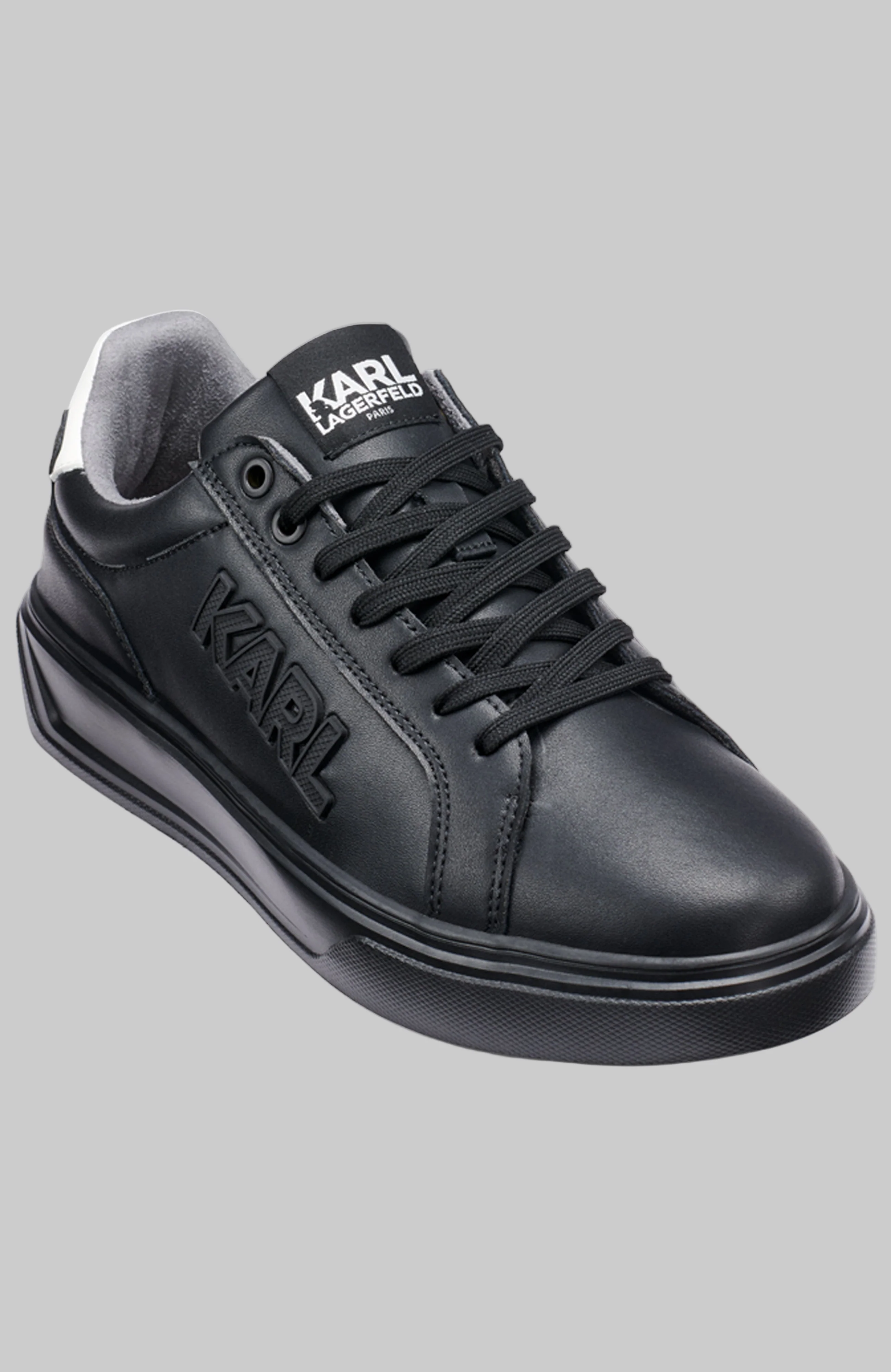 LEATHER SNEAKER WITH SIDE KARL LOGO PATCH - Image 2